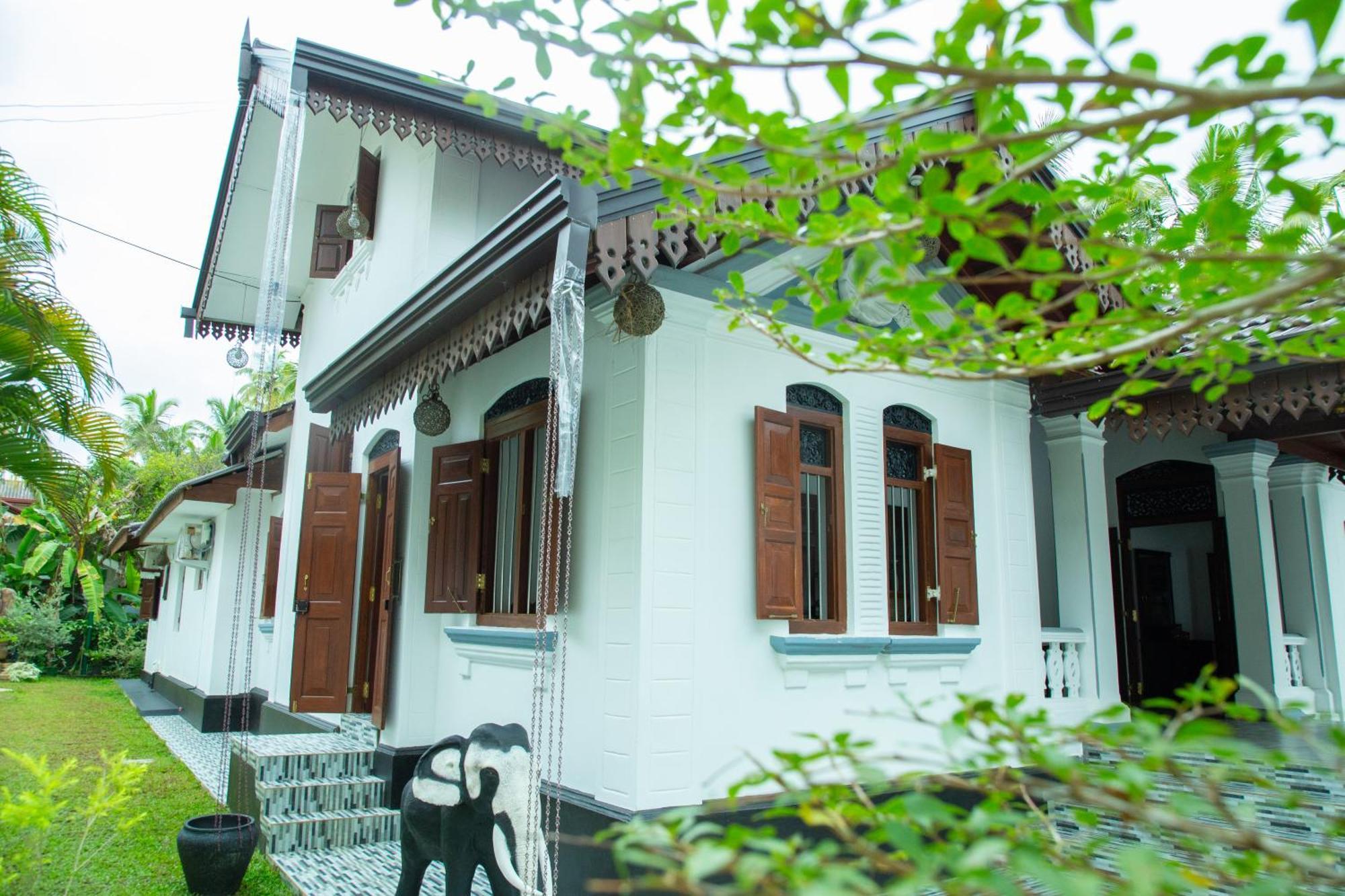 Ranagiri Relaxing Bungalow Bentota Eksteriør billede